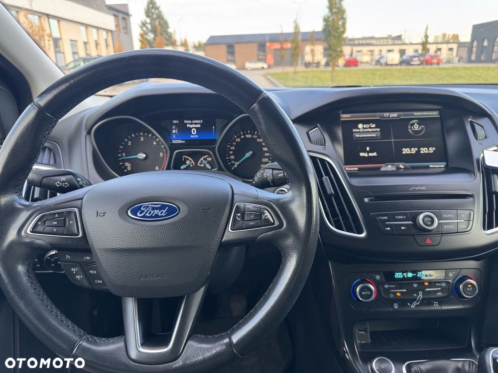 Ford Focus - 8