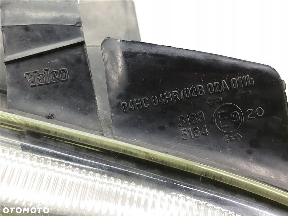 Reflektor lampa przód prawa VW Golf IV 1997-2003 VALEO 1J1941016C 67736940 - 3