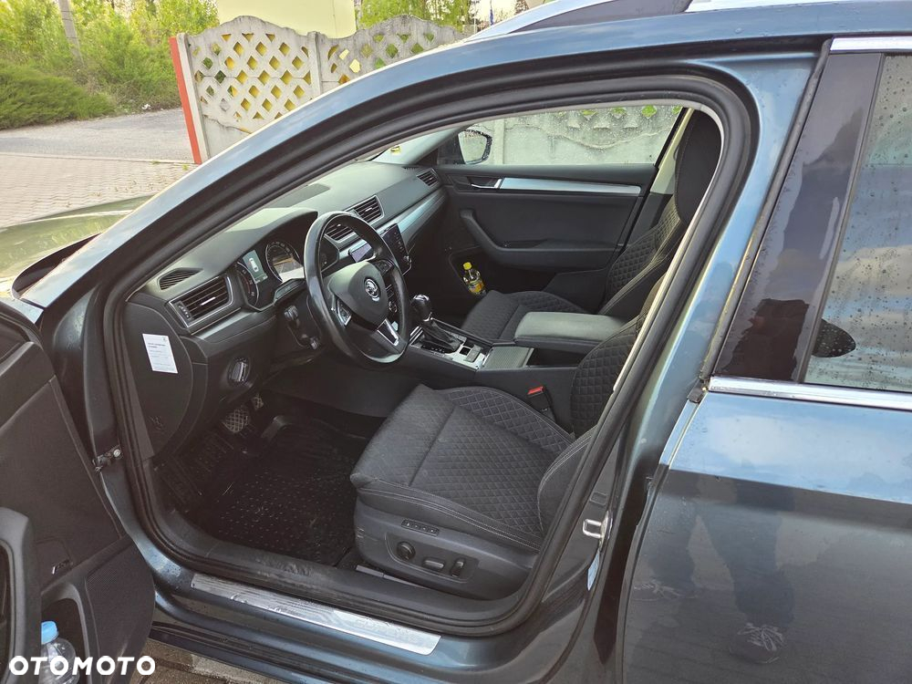 Skoda Superb 2.0 TSI Style DSG - 12