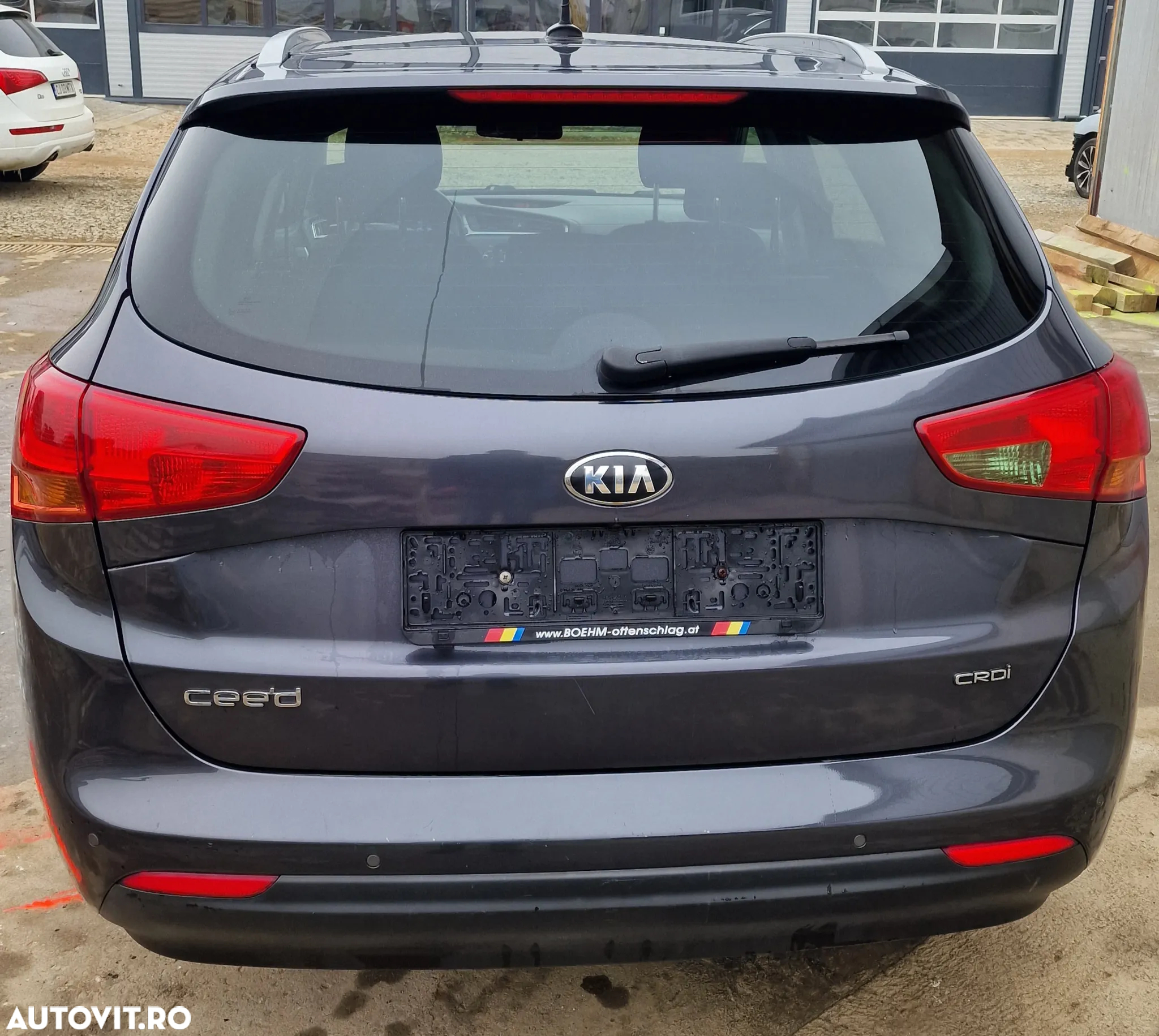 Kia Ceed 1.4 CRDi 90 SW Vision - 2