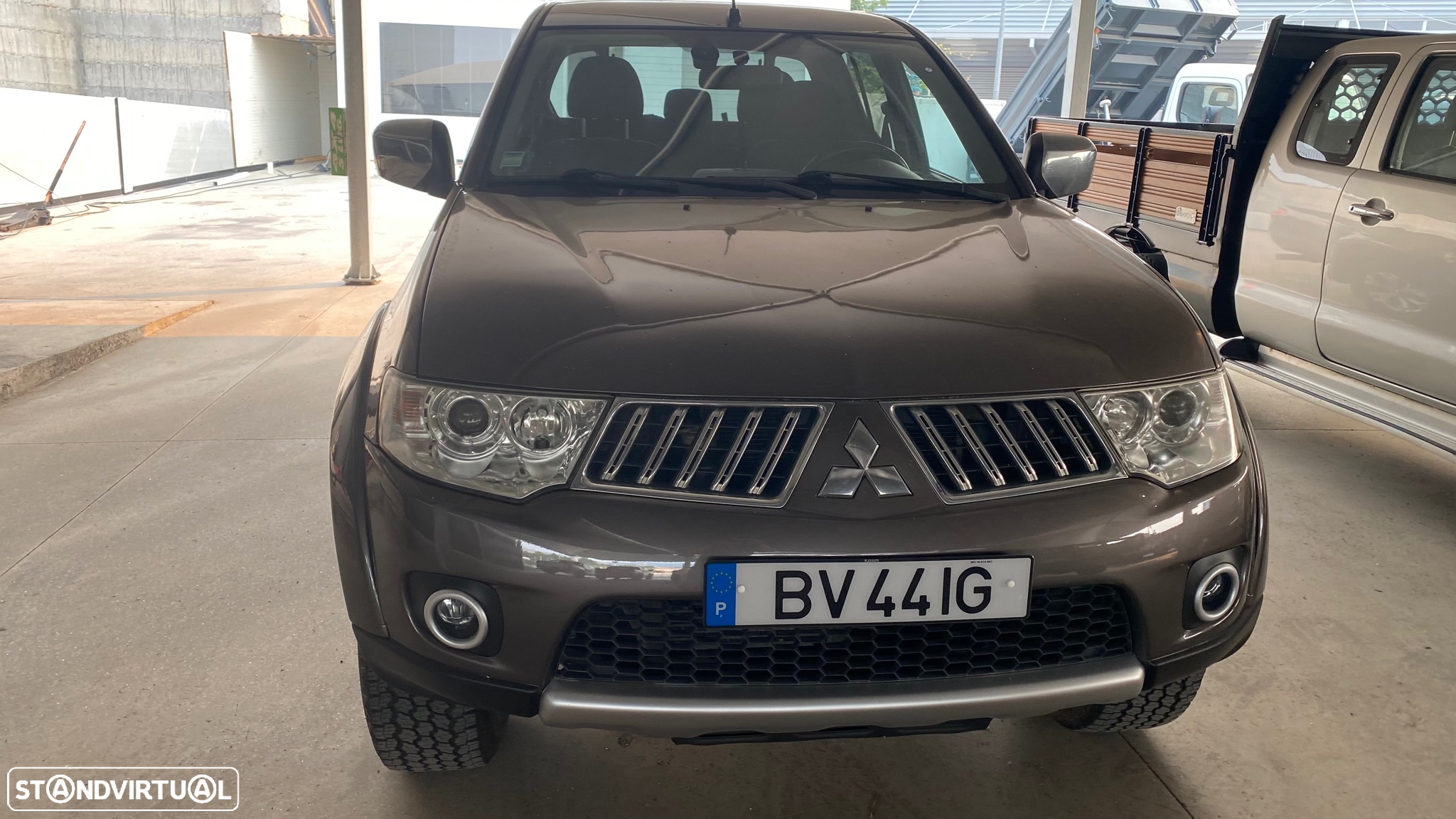 Mitsubishi L200 Pick Up 4x4 Intense Cabine Dupla - 2