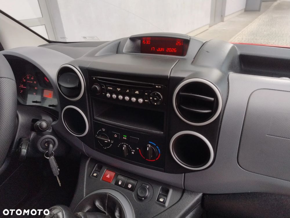 Citroën BERLINGO PO LIFT 1.6 HDI (90KM) 5-BIEGÓW LONG (L2H1) KLIMA STAN IDEALNY SUPER OPCJA 100% BEZWYPADKOWY SERWIS KM NIE MA RDZY ! ! ! - 15