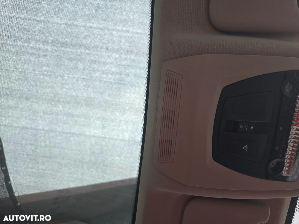 BMW Seria 5 ver-525d-xdrive - 35