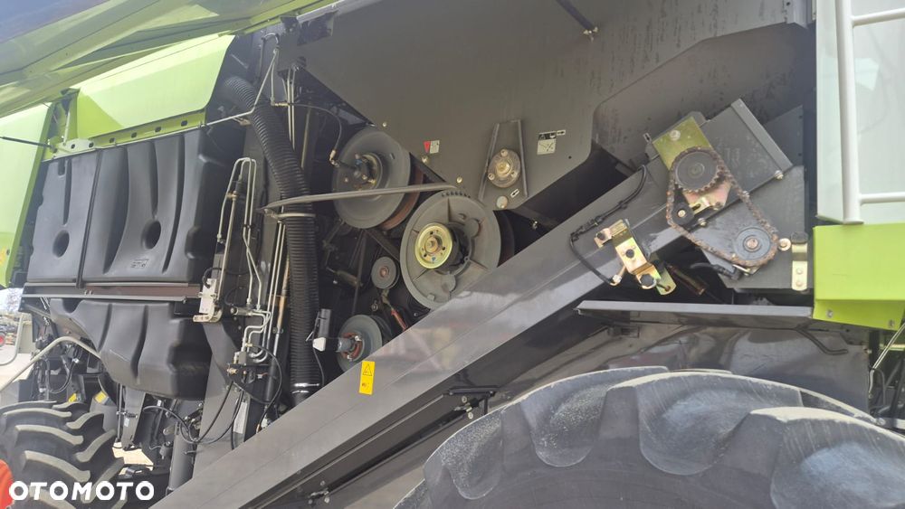 Claas Lexion 750 z hederem - 14