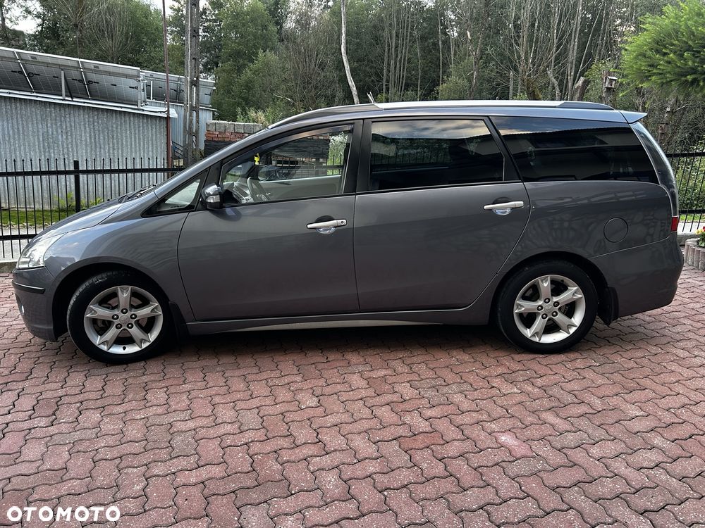 Mitsubishi Grandis - 3