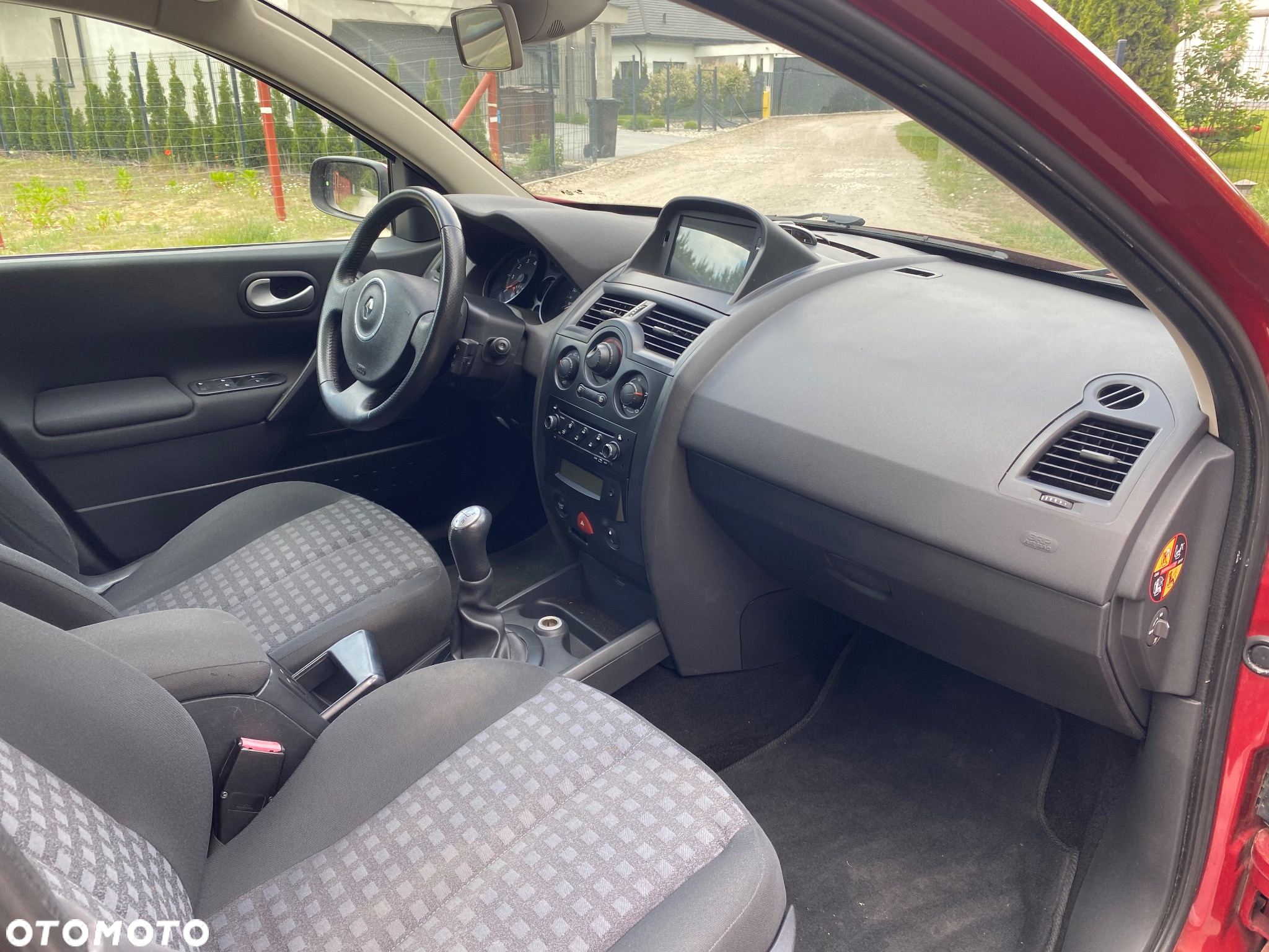 Renault Megane 1.6 Exception - 17