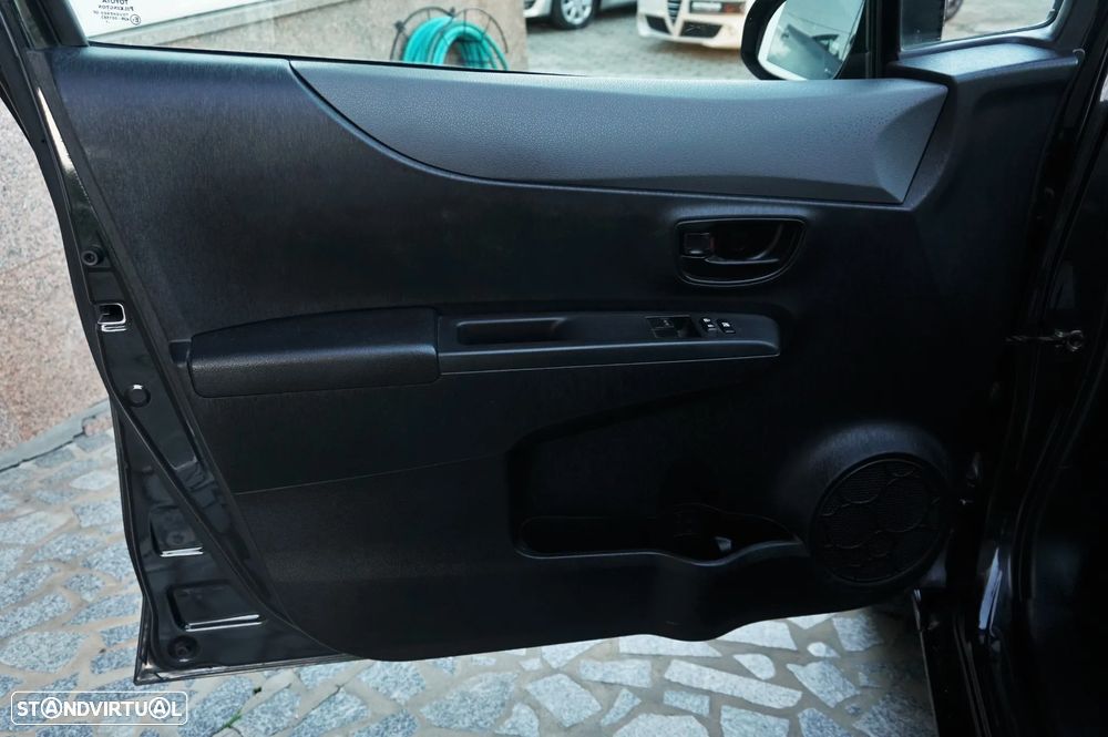 Toyota Yaris 1.0 VVT-i Comfort+AC - 9