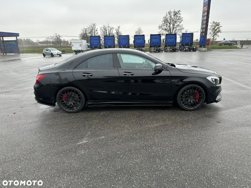 Mercedes-Benz CLA AMG 45 4Matic AMG Speedshift 7G-DCT Yellow Night Edition - 16