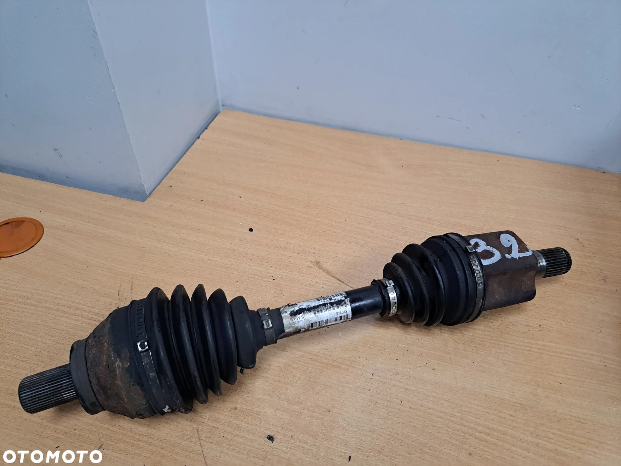 PÓŁOŚ LEWA AUTOMAT VOLVO V70 S80 3.2 R6 243KM 30783207 - 4
