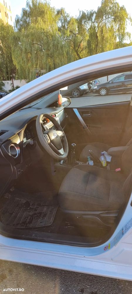 Toyota Auris - 7
