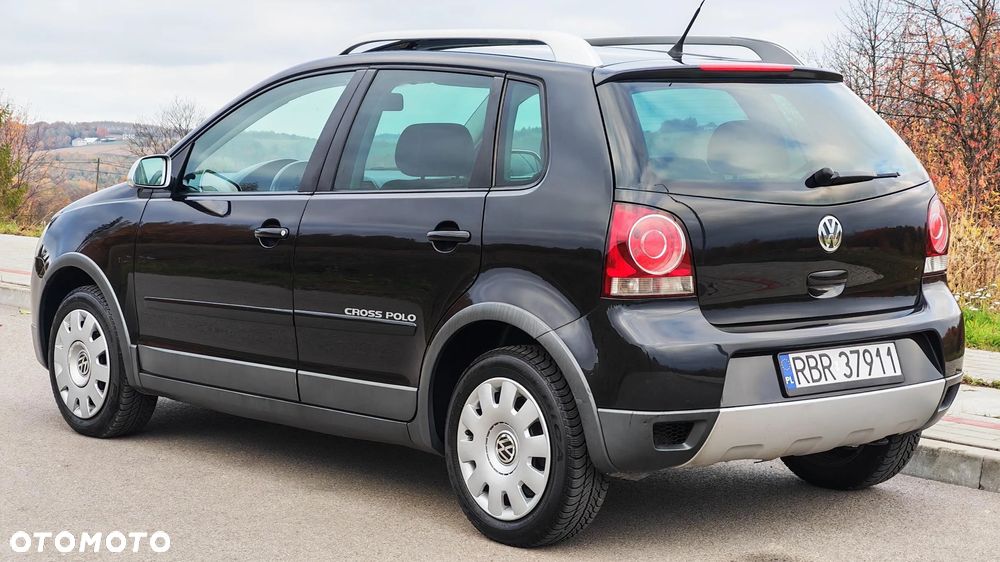 Volkswagen Polo Cross 1.4 16V - 18