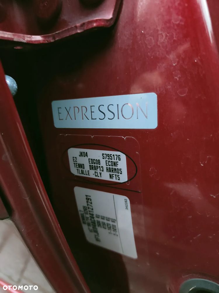 Renault Espace 2.0 dCi FAP Expression - 18