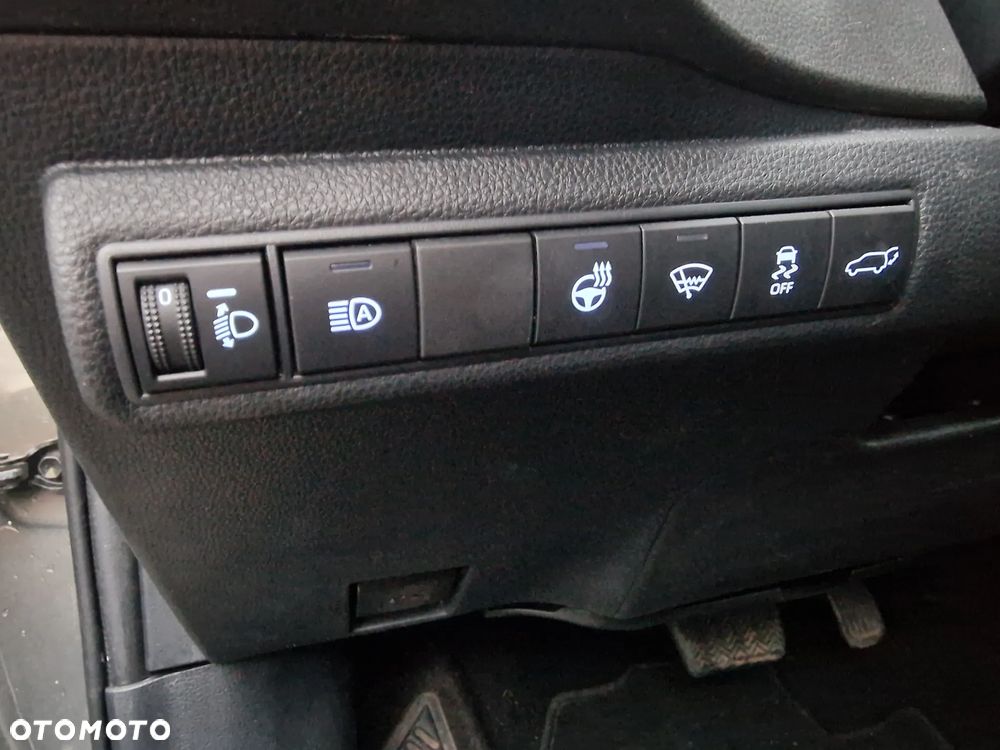 Toyota Corolla 2.0 Business Edition - 28