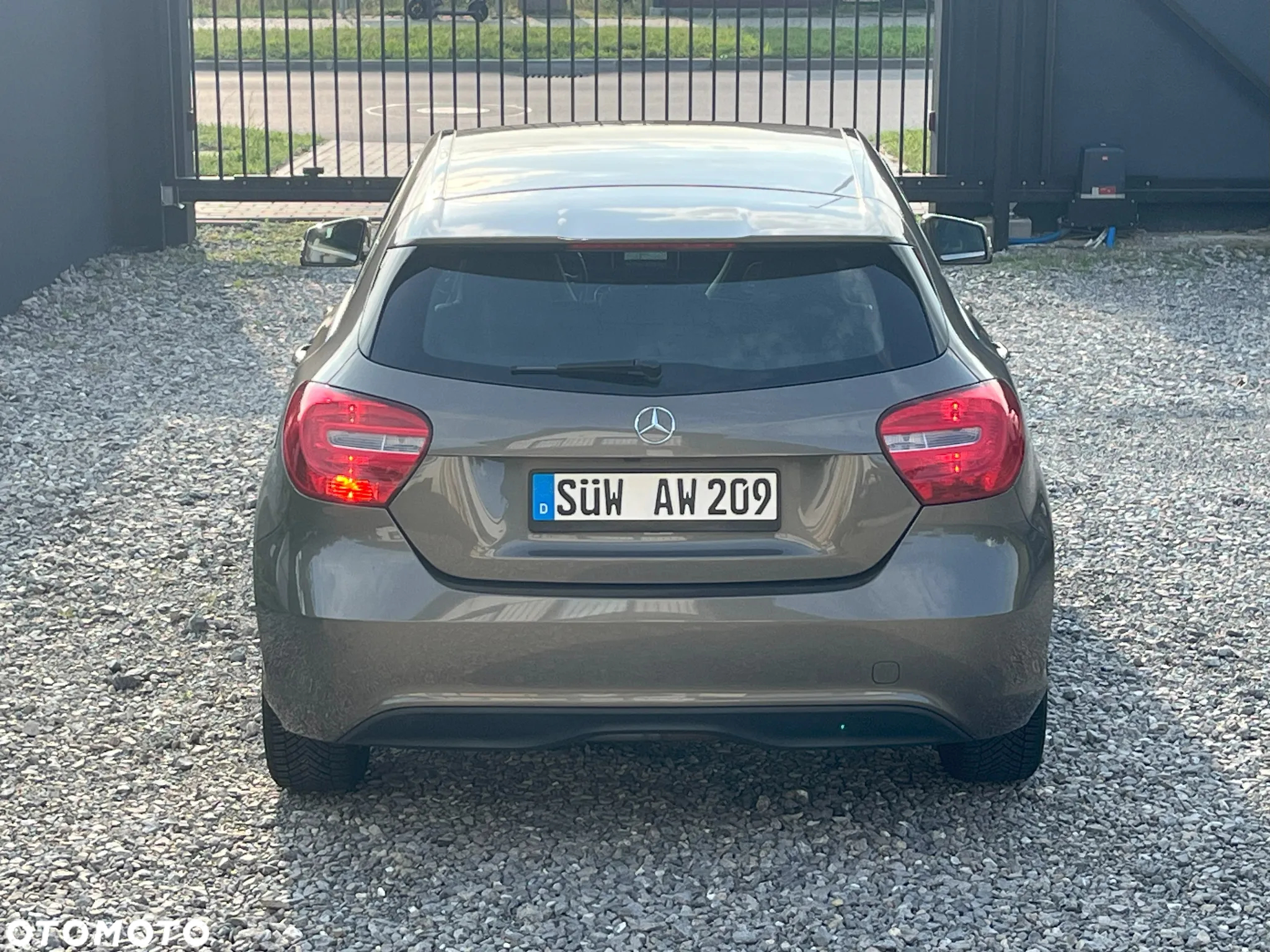 Mercedes-Benz Klasa A 180 (BlueEFFICIENCY) - 10