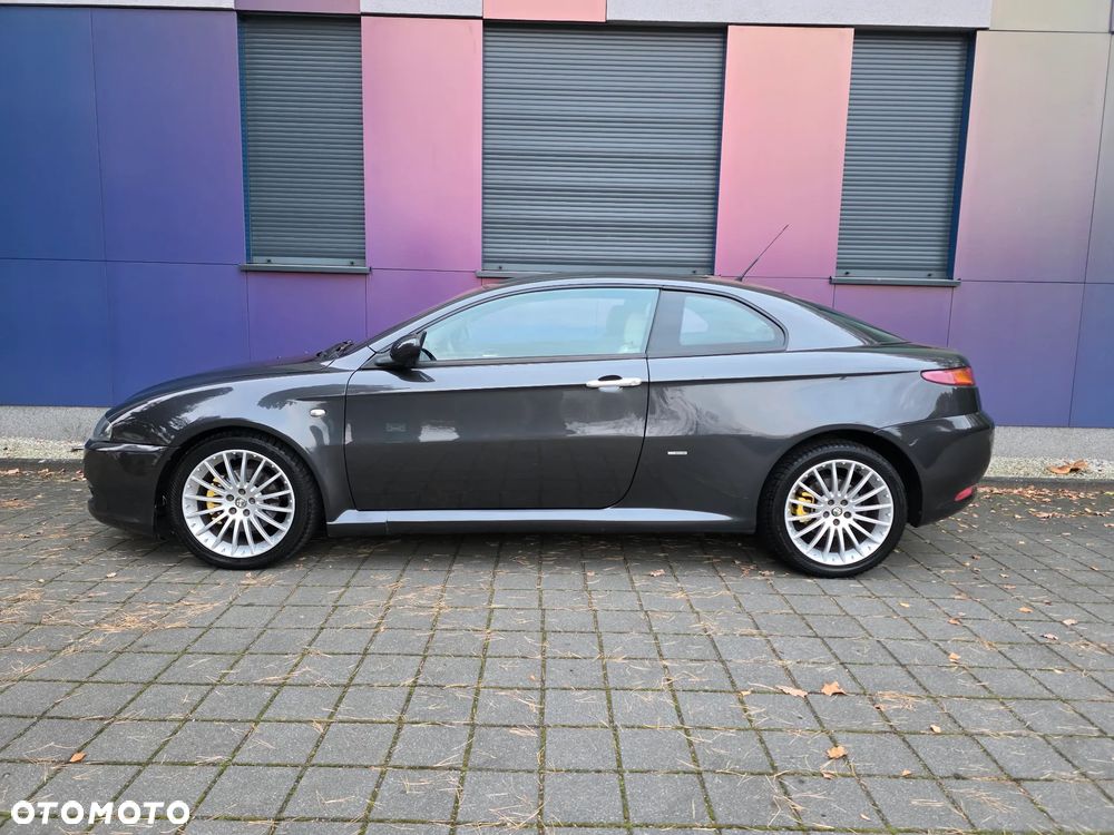Alfa Romeo GT - 4