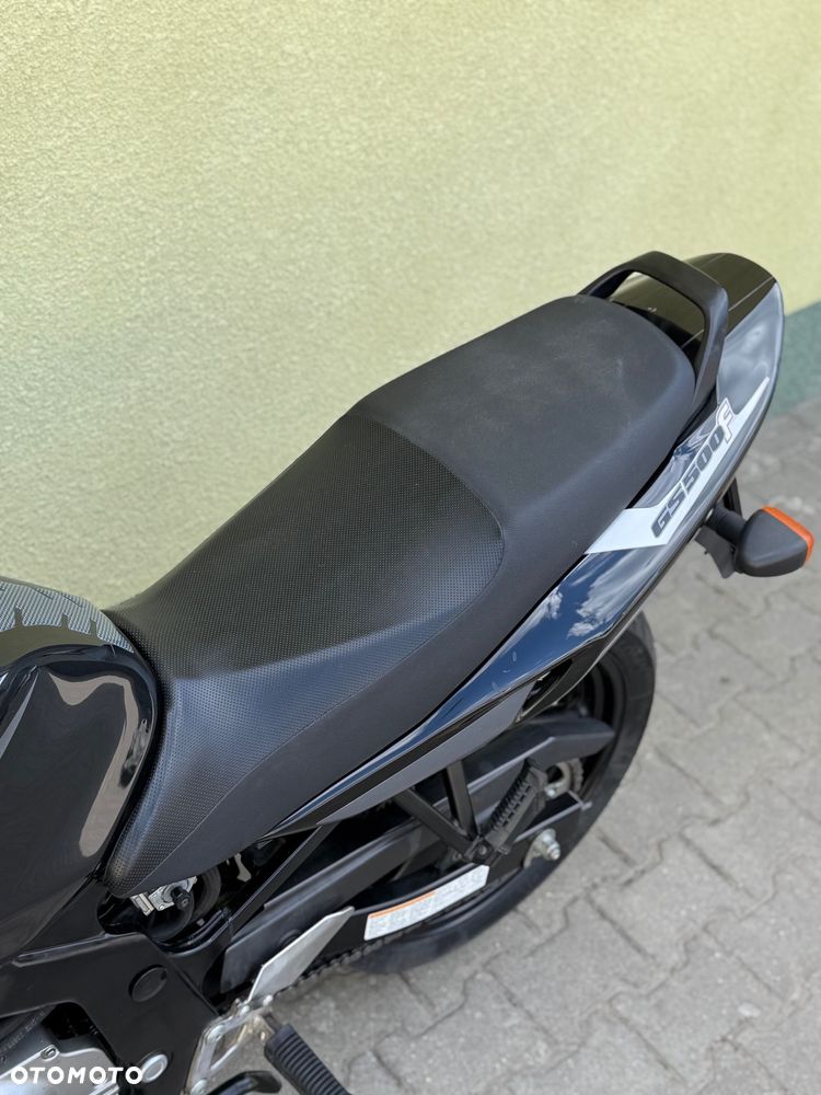 Suzuki GS - 32