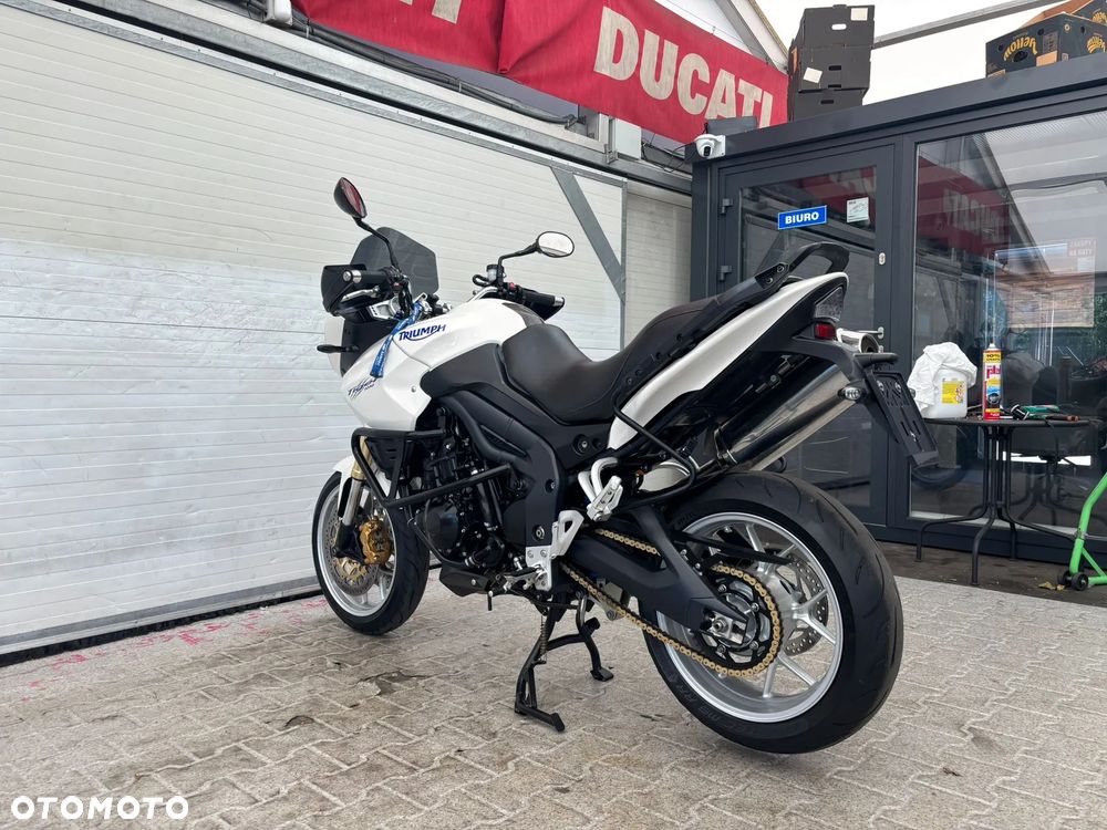 Triumph Tiger - 26