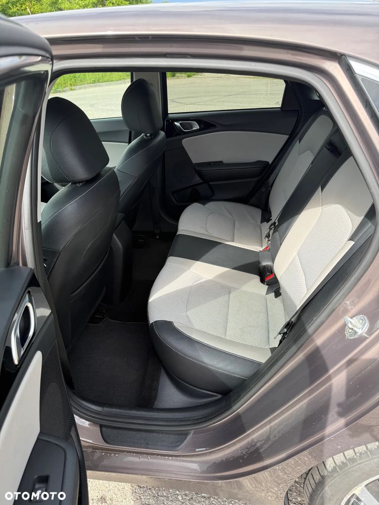Kia Ceed 1.4 T-GDI L Business Line - 5