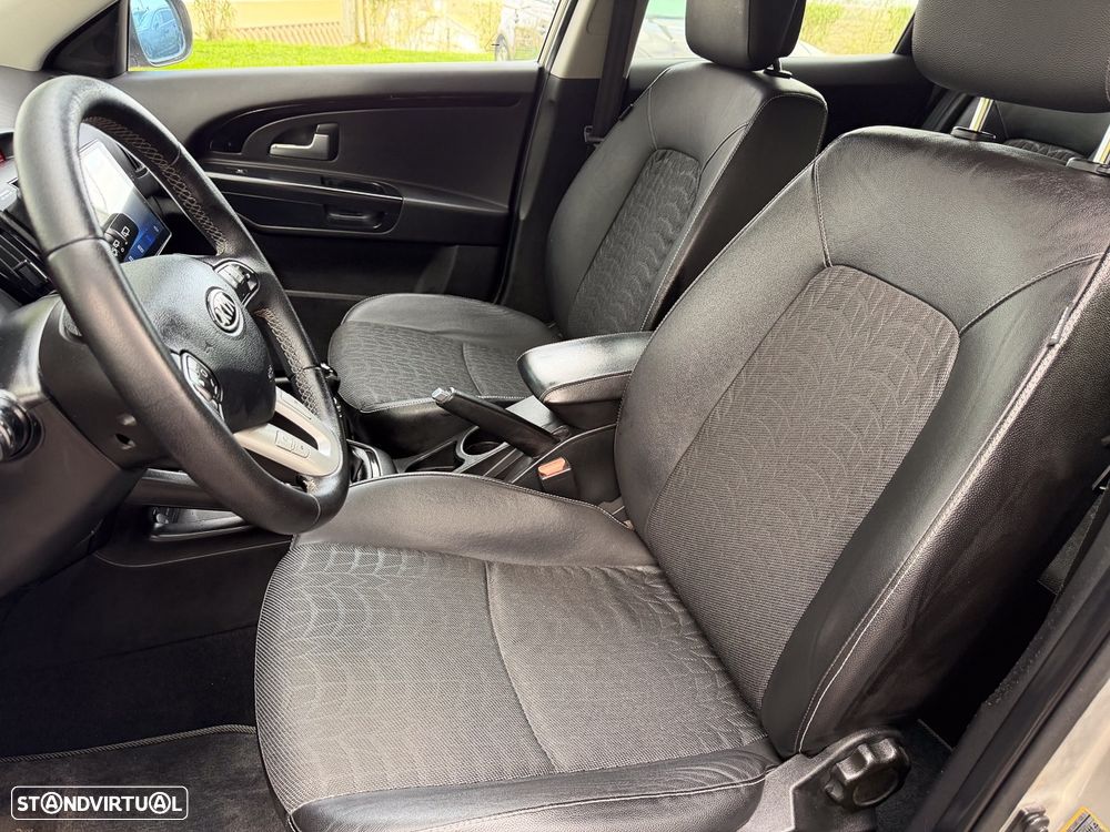 Kia Ceed SW 1.6 CRDi EX ISG - 7