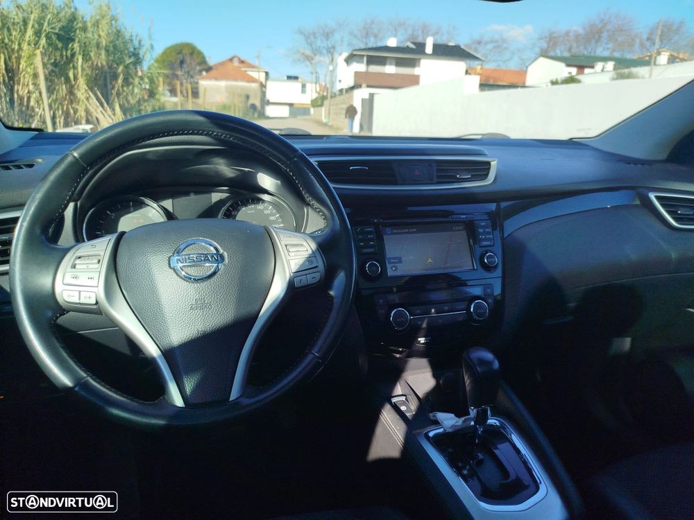 Nissan Qashqai 1.6 dCi Tekna+ Xtronic - 18