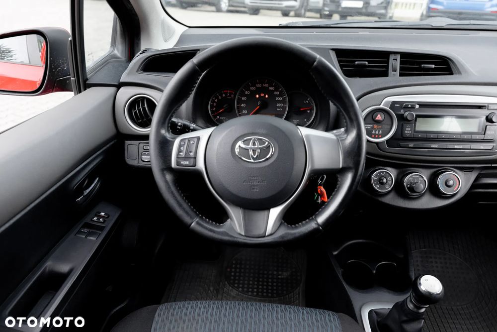Toyota Yaris 1.33 Luna - 12