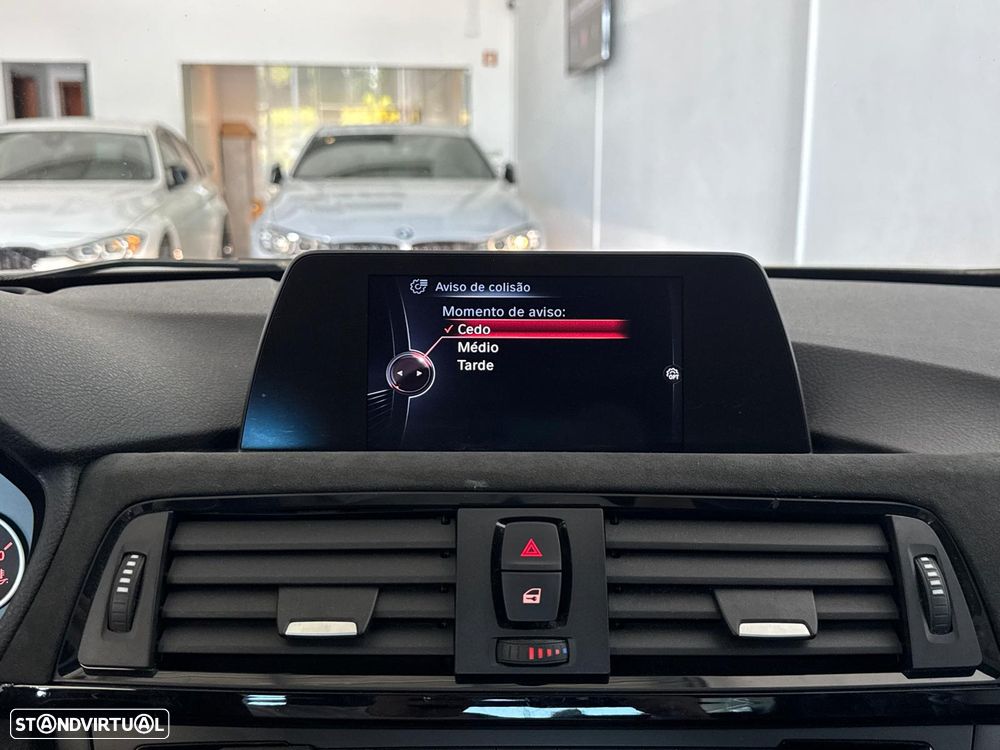 BMW 335 i Auto Pack M - 34