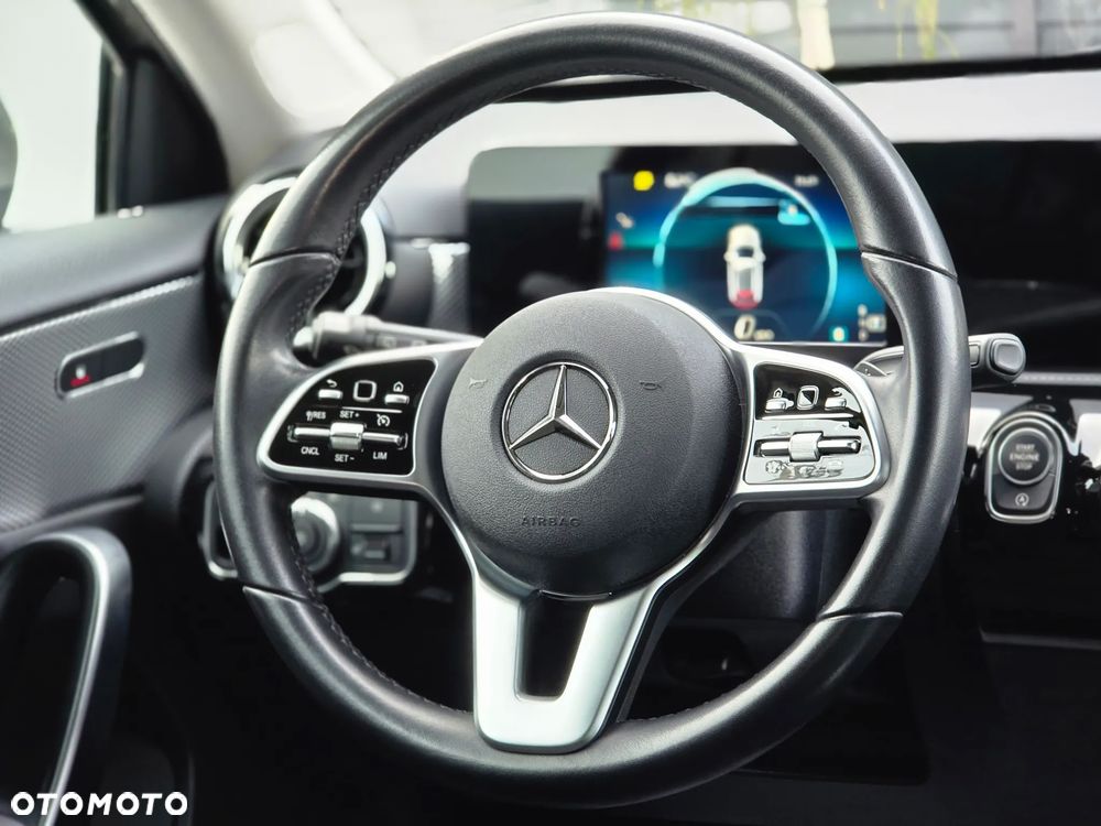 Mercedes-Benz Klasa A 200 d 8G-DCT Edition 2020 - 28