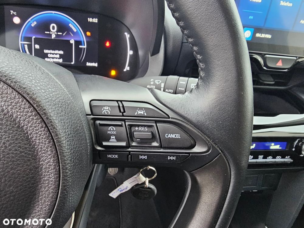 Toyota Yaris Cross Hybrid 1.5 Comfort - 17