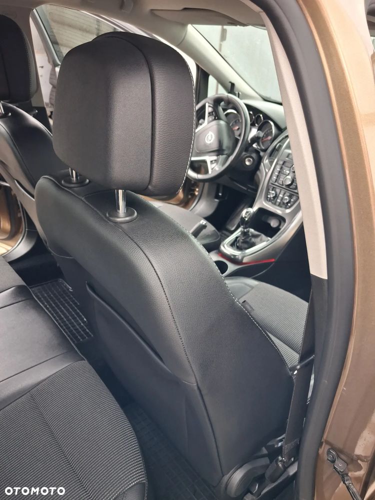 Opel Astra - 15