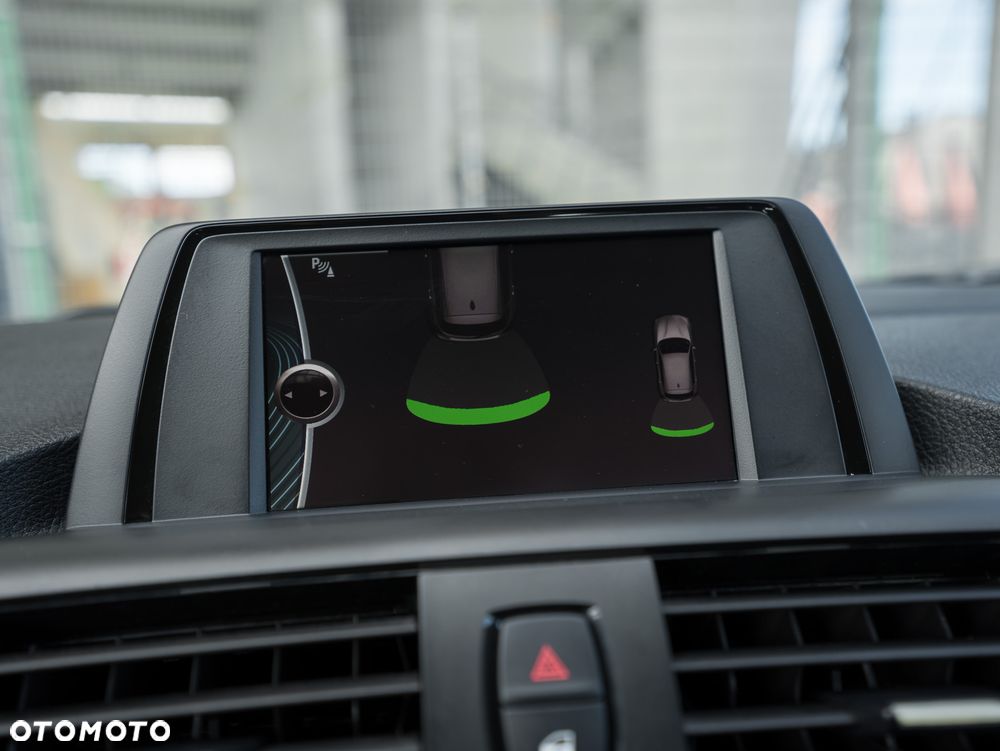 BMW Seria 1 - 34