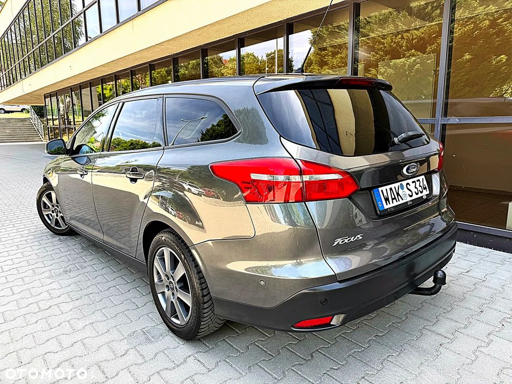 Ford Focus 1.6 TDCi DPF Start-Stopp-System Titanium - 4