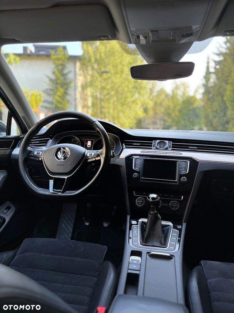 Volkswagen Passat 2.0 TDI BMT Highline - 8