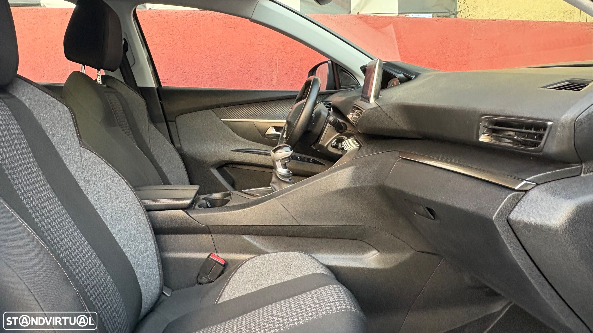Peugeot 5008 1.5 BlueHDi Allure - 11