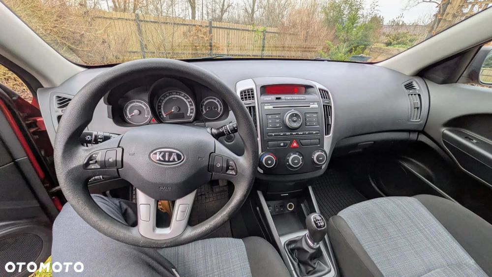 Kia Ceed 1.6 Crdi Comfort + - 13