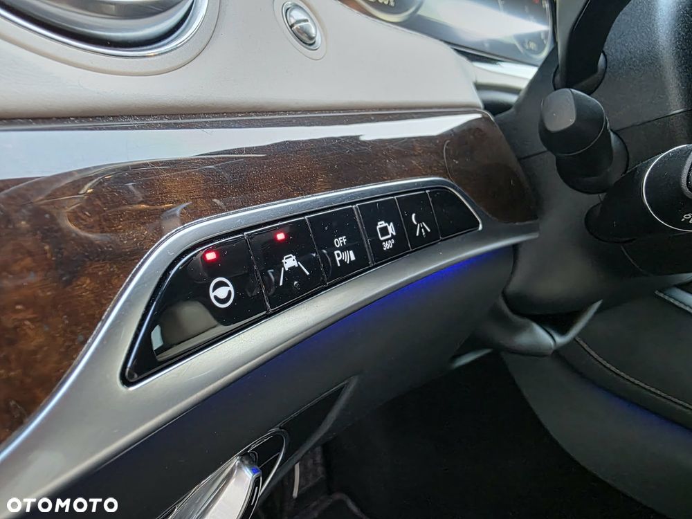 Mercedes-Benz Klasa S 350 (BlueTEC) d 4-Matic 7G-TRONIC - 24