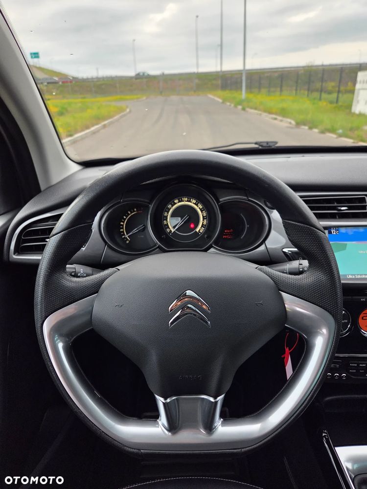 Citroën C3 Pure Tech (VTi) 82 Exclusive - 10