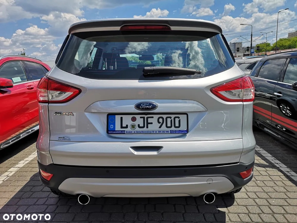 Ford Kuga 2.0 TDCi 4WD Titanium - 4