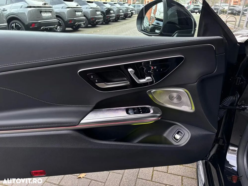 Mercedes-Benz CLE Mercedes-AMG 53 4MATIC+ AMG SPEEDSHIFT TCT 9G - 16