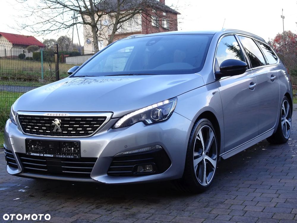 Peugeot 308 2018 photo 3