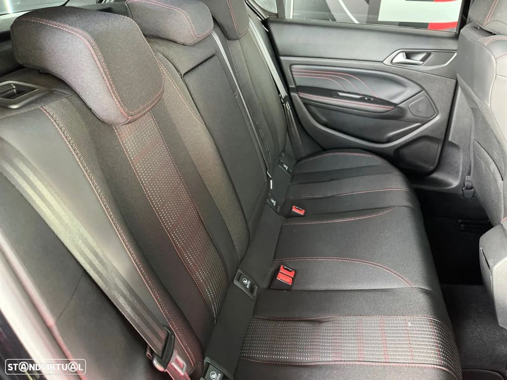 Peugeot 308 - 45