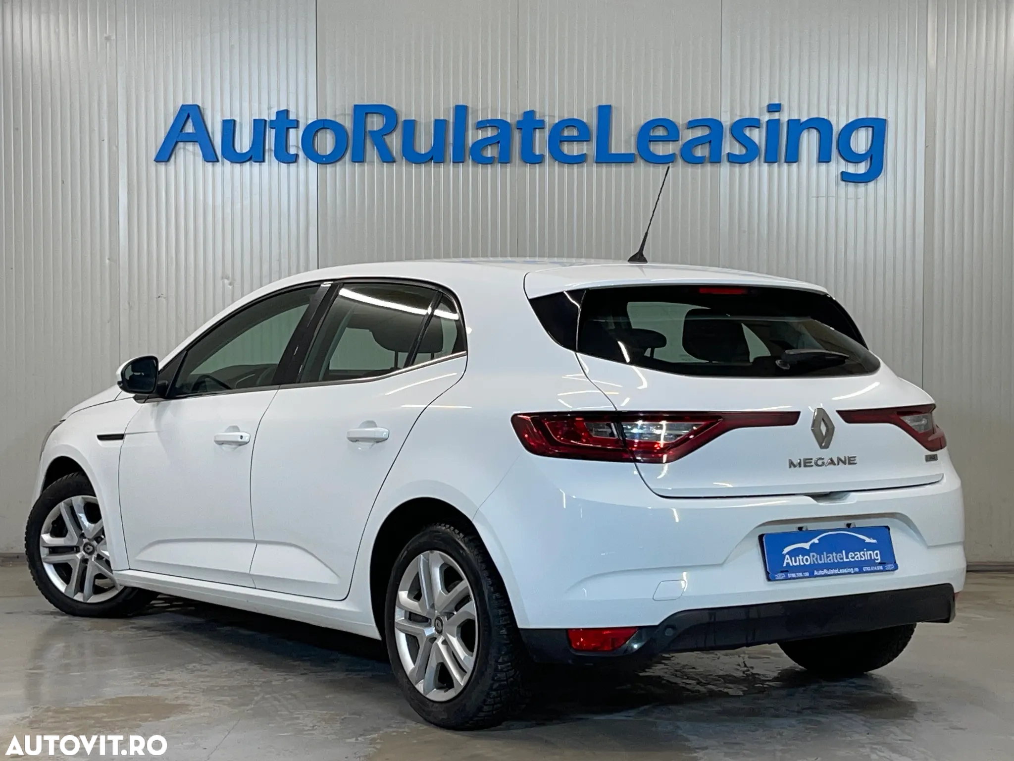 Renault Megane Blue dCi 116 Zen - 4