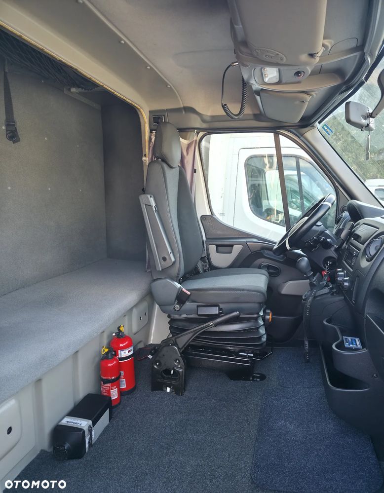 Renault Master - 3