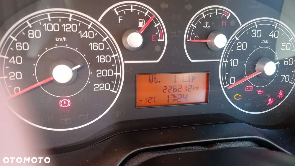 Fiat Grande Punto 1.4 8V Active - 6