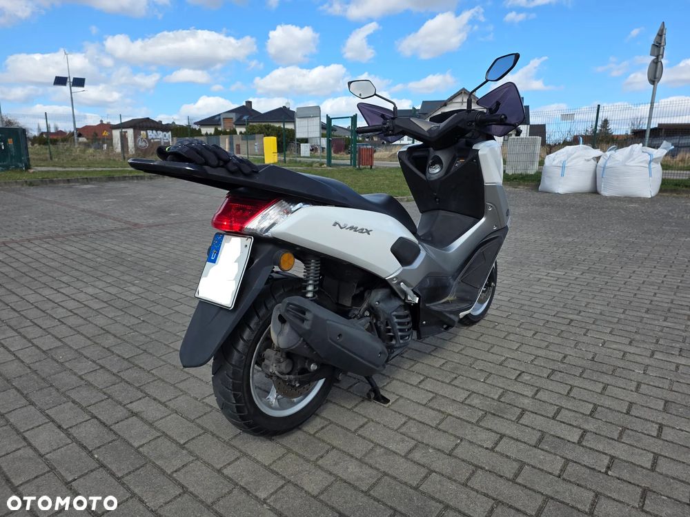 Yamaha NMAX - 3