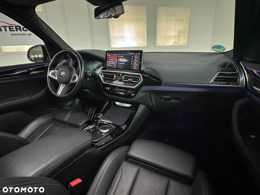 BMW X3 xDrive20d M Sport Edition - 3