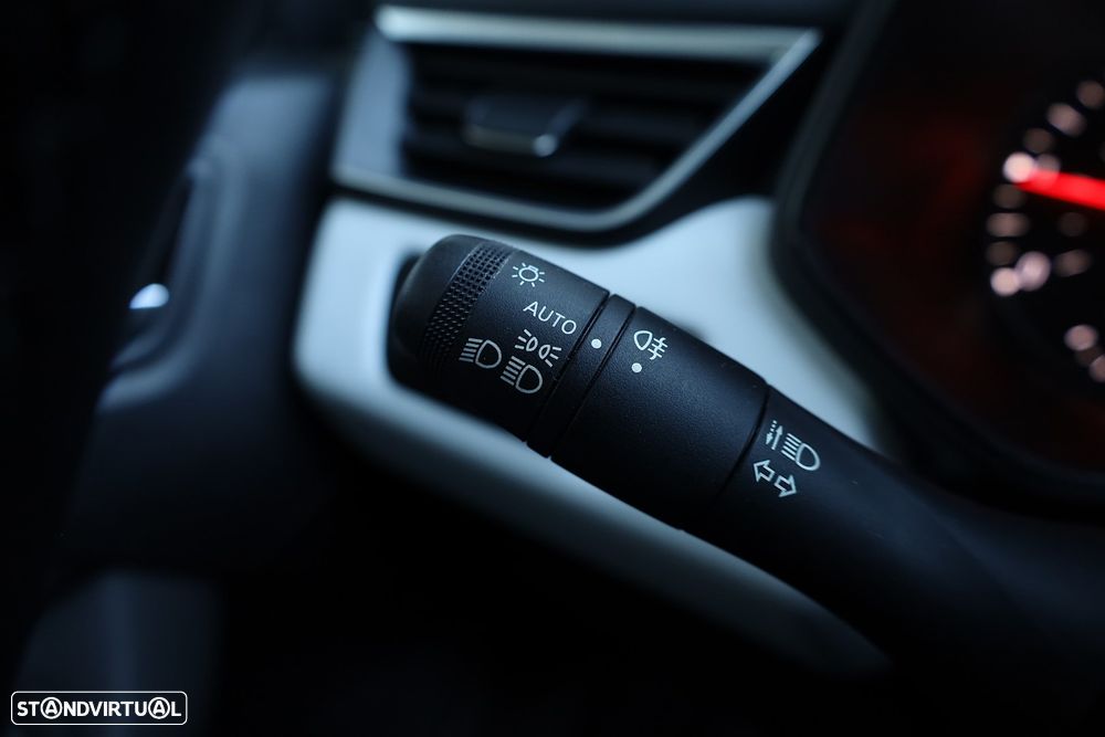 Renault Clio 1.5 Blue dCi Evolution - 34