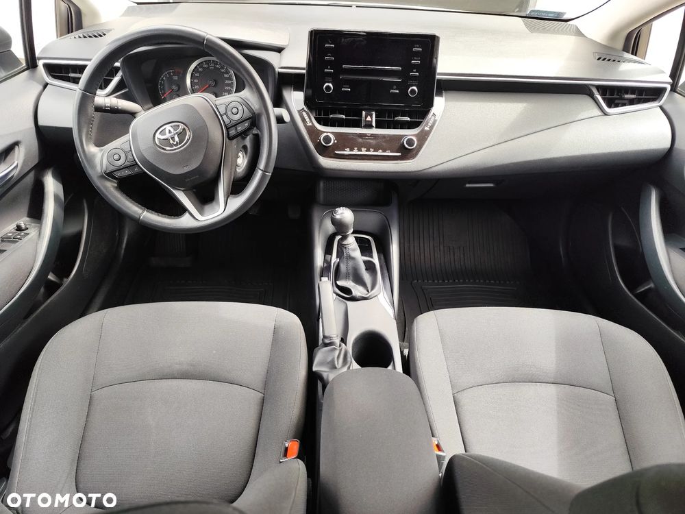 Toyota Corolla 1.6 Active - 18