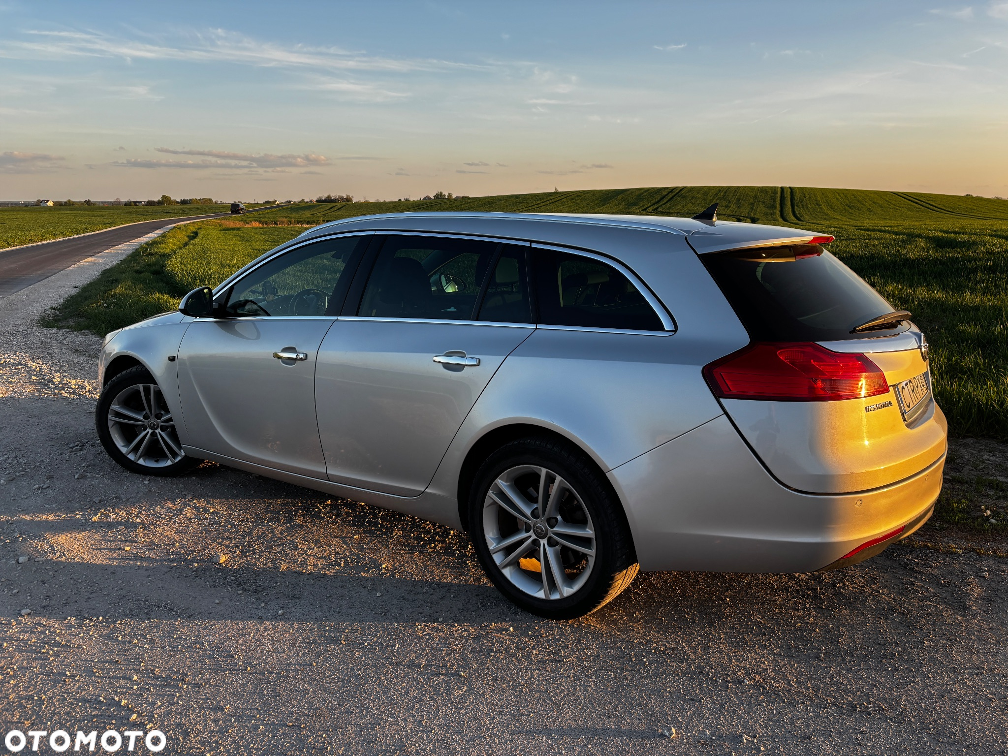 Opel Insignia 2.0 CDTI Sports Tourer - 2