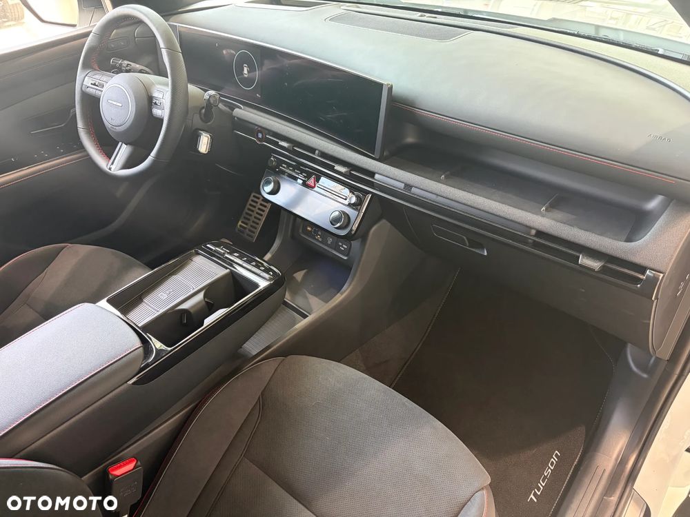 Hyundai Tucson 1.6 T-GDi 48V N-Line 2WD DCT - 13