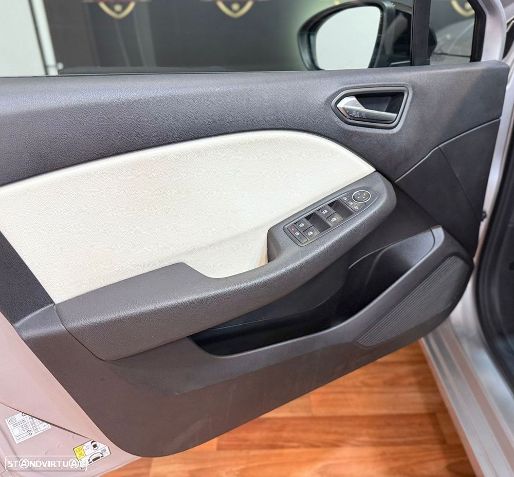 Renault Clio 1.0 TCe Techno CVT - 20